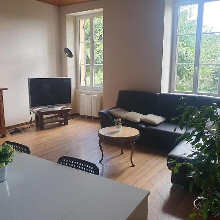 Belle Demeure Avec Espaces Verts Gauriac Zewnętrze zdjęcie