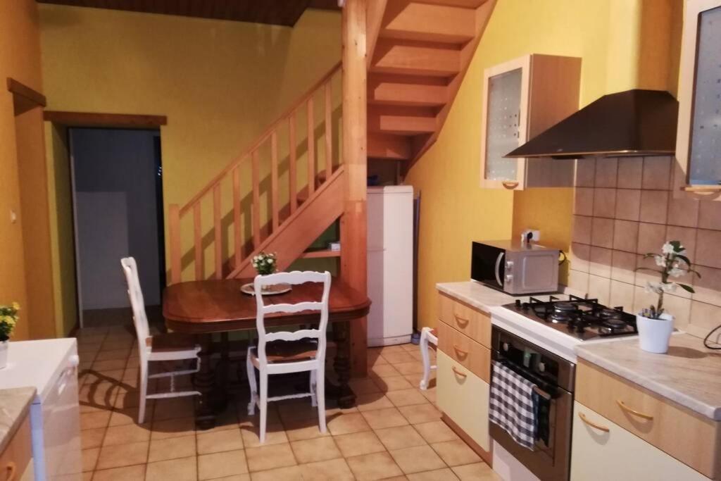 Belle Demeure Avec Espaces Verts Gauriac Zewnętrze zdjęcie